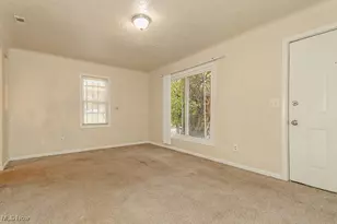 9619 Sandusky Ave, Loveland, OH 44105 - Photo 3