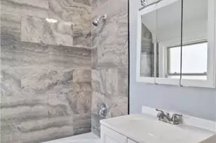 16402 Cloverside Ave, Loveland, OH 44128 - Photo 25