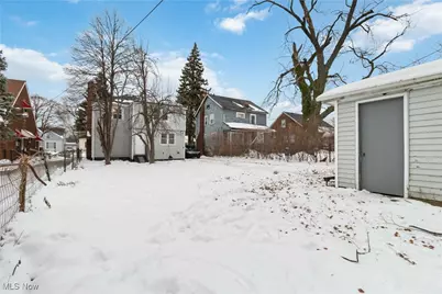 16402 Cloverside Avenue, Loveland, OH 44128 - Photo 31