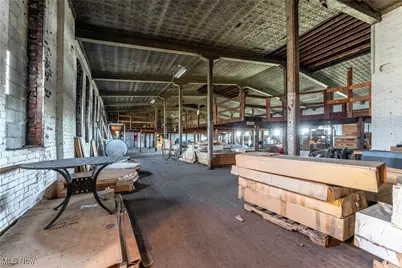 836 Savannah Avenue NE, Canton, OH 44704 - Photo 37