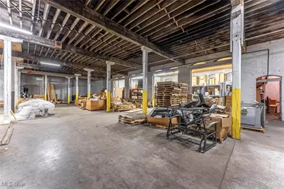 836 Savannah Avenue NE, Canton, OH 44704 - Photo 27