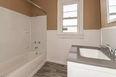 3439 W 65th Street, Loveland, OH 44102 - Photo 11