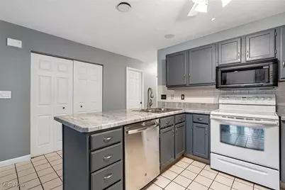 3821 Mercedes Place, Canfield, OH 44406 - Photo 11