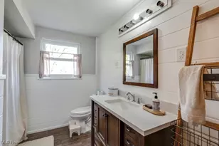 161 Ridgeway Rd, Richmond, OH 43944 - Photo 33