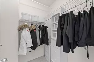 9478 Scottsdale Dr, Grandview Heights, OH 44147 - Photo 21