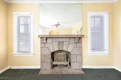 21051 S Lake Shore Boulevard, Euclid, OH 44123 - Photo 5