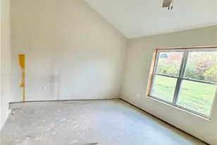 6291 Zachary Dr, Sandusky, OH 44870 - Photo 9