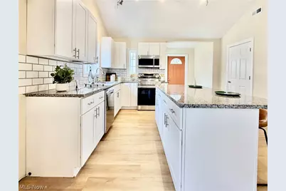 246 W Hamilton Street, Oberlin, OH 44074 - Photo 3