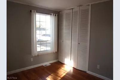 64 Valley Forge Lane, Elyria, OH 44035 - Photo 15