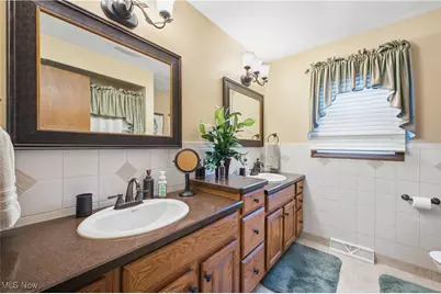 8479 Crystal Drive, Boardman, OH 44512 - Photo 17