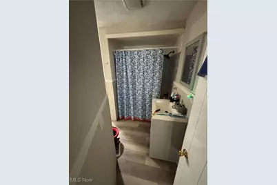 4017 E 54th Street, Newburgh Heights, OH 44105 - Photo 13