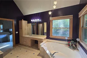 8140 Mt Royal Dr, Concord Twp, OH 44077 - Photo 17