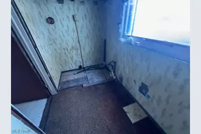 1784 Columbiana Road, New Springfield, OH 44443 - Photo 15