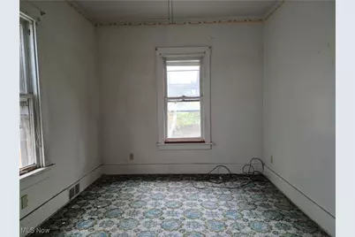 1312 Wellesley Avenue, Steubenville, OH 43952 - Photo 15