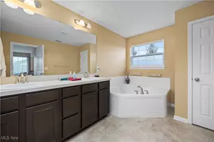 3982 Courtyard Dr, Lorain, OH 44053 - Photo 31