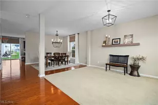 3982 Courtyard Dr, Lorain, OH 44053 - Photo 5