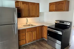 2255 Nesmith Lake Blvd, Akron, OH 44314 - Photo 3