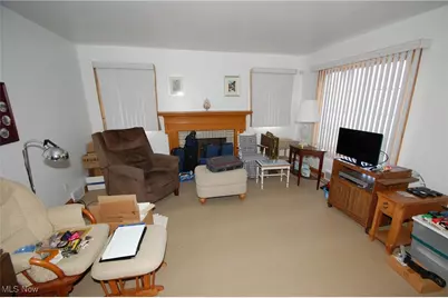 857 E Boston Avenue, Youngstown, OH 44502 - Photo 7