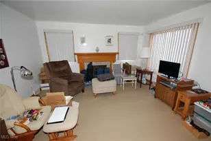 857 E Boston Ave, Youngstown, OH 44502 - Photo 7