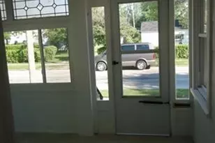 925 E St, Lorain, OH 44052 - Photo 9