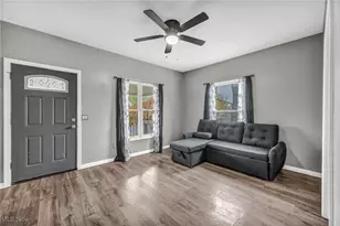 329 Louisiana Ave, Elyria, OH 44035 - Photo 7