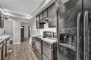 329 Louisiana Ave, Elyria, OH 44035 - Photo 13