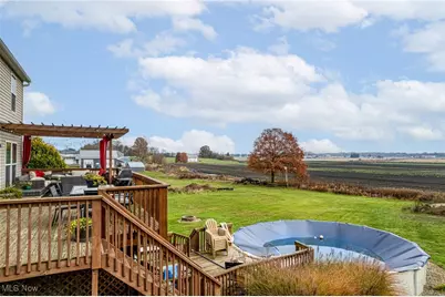 13014 Duquette Avenue NE, Hartville, OH 44632 - Photo 35