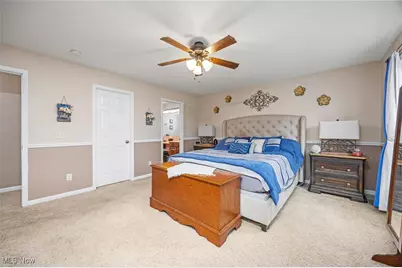 13014 Duquette Avenue NE, Hartville, OH 44632 - Photo 17