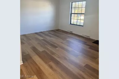 1251 Bailey Road, Cuyahoga Falls, OH 44221 - Photo 11