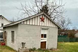 146 West St, Roseville, OH 43777 - Photo 9