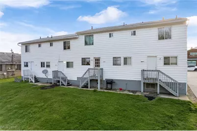 2161 Thurmont Road, Akron, OH 44313 - Photo 3