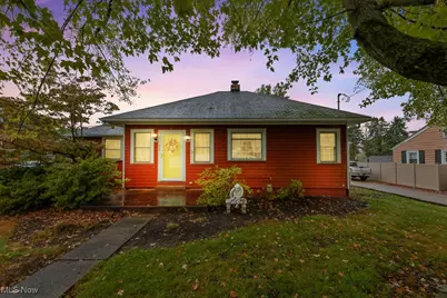 215 Lake Avenue NE, Hartville, OH 44632 - Photo 43