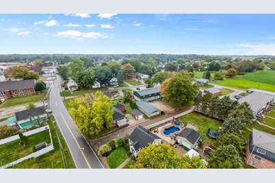 215 Lake Avenue NE, Hartville, OH 44632 - Photo 47