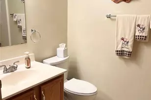 1512 Cambridge Ave SW, North Canton, OH 44709 - Photo 13