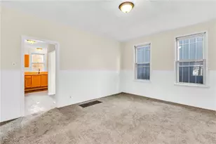 62 E Market St, Alliance, OH 44601 - Photo 5