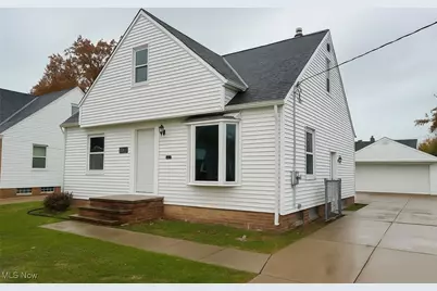 30325 Mildred Drive, Willowick, OH 44095 - Photo 3