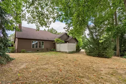 6311 Sorrento Avenue NW, Canton, OH 44718 - Photo 7