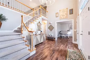 1050 Fox Den Trail, Canfield, OH 44406 - Photo 9