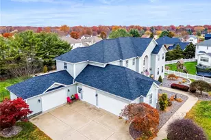 1050 Fox Den Trail, Canfield, OH 44406 - Photo 3