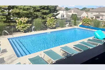 1050 Fox Den Trail, Canfield, OH 44406 - Photo 43