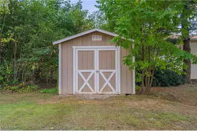 7412 Klingston Street NW, Massillon, OH 44646 - Photo 31