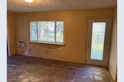 5560 Wilkes Road, Atwater, OH 44201 - Photo 3