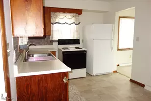 449 W Long Lake Blvd, Portage Lakes, OH 44319 - Photo 15