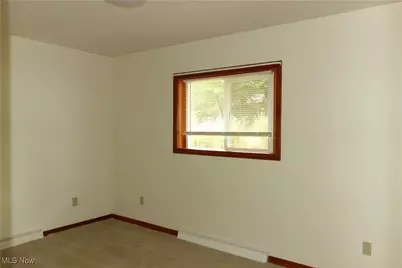 449 W Long Lake Boulevard, Portage Lakes, OH 44319 - Photo 23