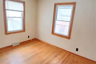 75 S Schenley Ave, Youngstown, OH 44509 - Photo 9