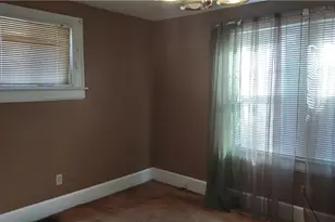 961 Lawton St, Akron, OH 44320 - Photo 9