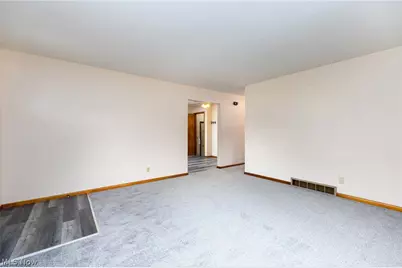 84 Pfeiffer Avenue, Akron, OH 44312 - Photo 21