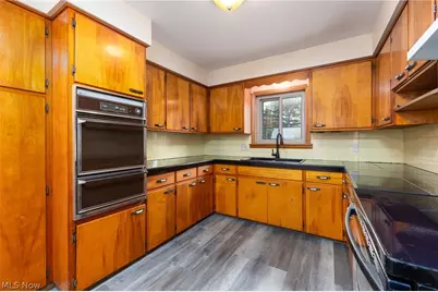 84 Pfeiffer Avenue, Akron, OH 44312 - Photo 13