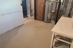 1719 E 300th St, Wickliffe, OH 44092 - Photo 35