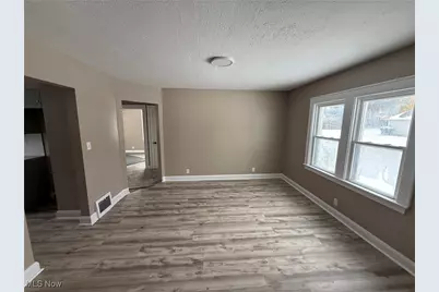 1579 Wakefield Avenue, Youngstown, OH 44514 - Photo 13